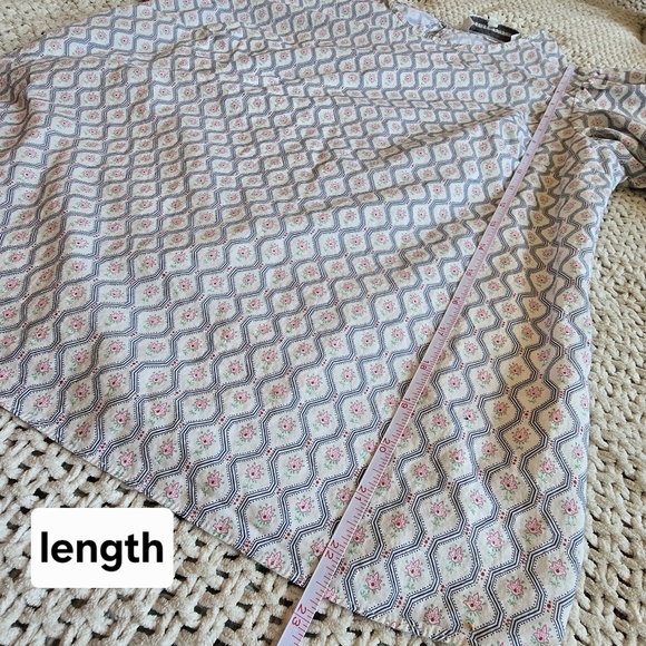 English Factory | Medium | Floral Print Puff Top - Picture 11 of 11